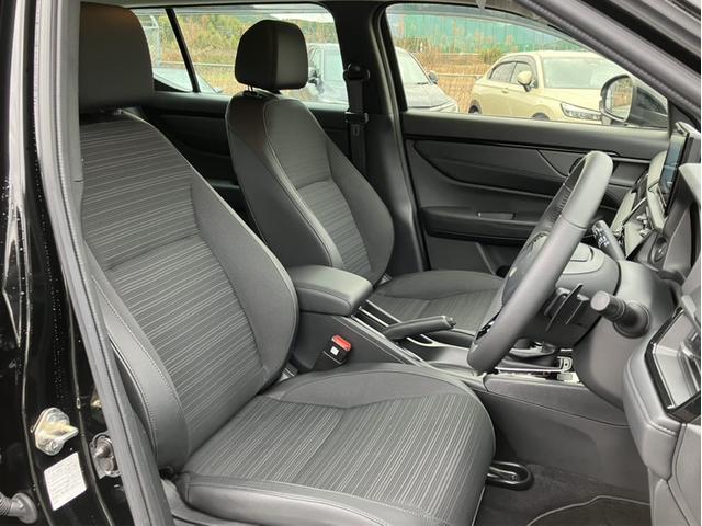 �X�ܕ��݂̃T�[�r�X�H��ɂăz���_�Ԃ�m��s�������T�[�r�X�X�^�b�t���S�����߂Ĕ[�Ԑ��������{�v���܂��B