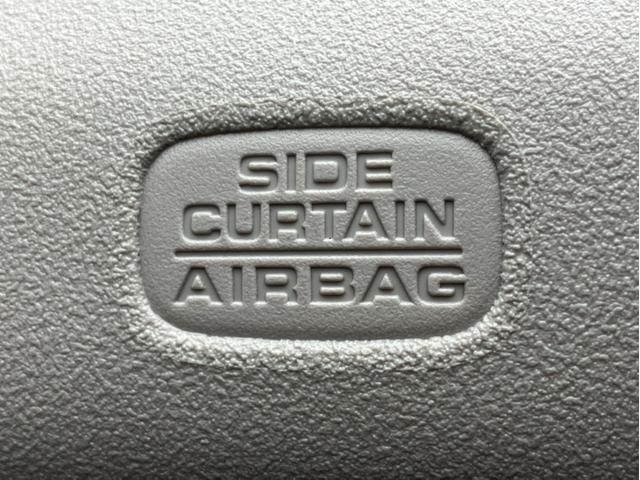 �T�C�h�J�[�e���G�A�o�b�N�V�X�e����