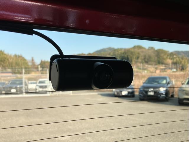 Ｎ－ＢＯＸカスタム ターボコーディネートスタイル　Ｇａｔｈｅｒｓ９型ナビ／３カメドラレコ／サンシェード内蔵大型ルーフコンソール／両側ＰＳＤ／ＥＴＣ２．０／Ｂカメラ／Ｐセンサー／１オーナー車　ＵＳＢポート　クリアランスソナー　レーンアシスト　キーフリー（27枚目）