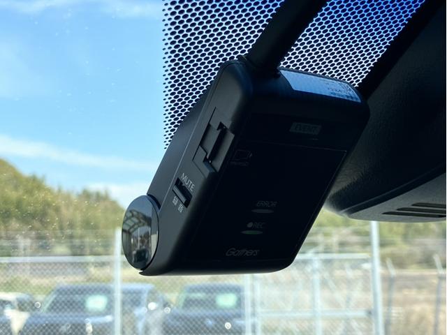 ���A�K���i�̃h���C�u���R�[�_�[�i�t�����g�E���A�j�����Ă��܂��I