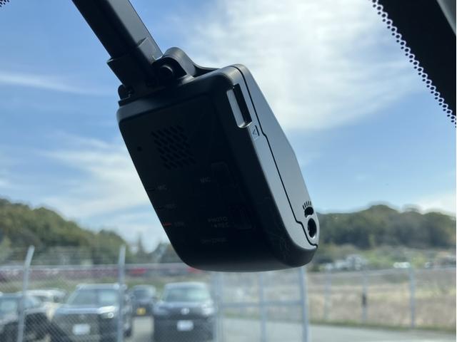 ���A�K���i�̃h���C�u���R�[�_�[�i�t�����g�E���A�j�����Ă��܂��I