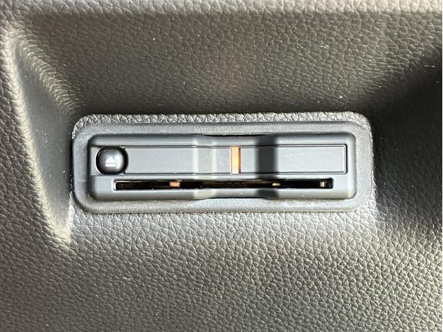 �d�s�b�Q�D�O�������B���Z�܂��߂��̃h���C�u�����łȂ��A���O�ւ��������H�𗘗p���Đ��񂨏o�������������B�������̒ʉ߂��X���[�Y�Ȃ̂ŁA��؂Ȏ��Ԃ̃��X���C�ɂȂ�܂���B