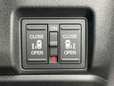 両側電動スライドドアで乗り降り楽ちん♪