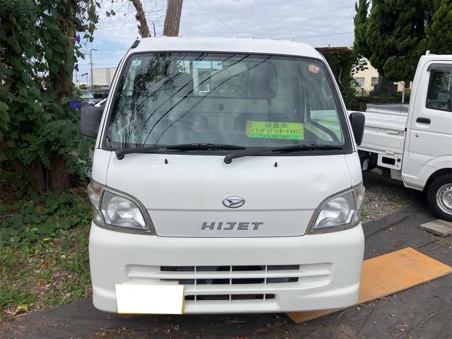 ハイゼットトラック 　４ＷＤ　スペアキー　エアコン　パワステ　記録簿　マニュアル５速車（3枚目）