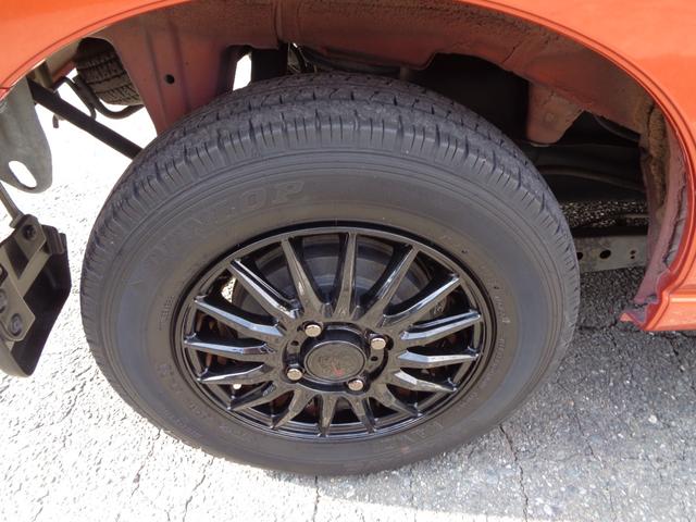 サンバーバン ＶＣターボ　１年保証　禁煙１オーナー　５速ＭＴ　両スライドドア　２分割リアシート　ＳＤナビ　フルセグ　ＤＶＤ再　Ｂｌｕｅｔｏｏｔｈ　Ｂカメラ　ＥＴＣ　外スピーカー　外アルミ　純正リアカーテン　フィルム施工　車中泊（52枚目）