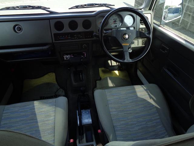 ジムニー ランドベンチャー　ＪＡ２２Ｗターボ　ＡＴ　リフトアップ　社外フロント＆サイド＆リアバンパー　背面タイヤレス　社外ハンドル　社外１６インチアルミ＆ヨコハマジオランダー　アンダーガード　外装同色塗装済　ＣＤ　ＵＳＢ（21枚目）