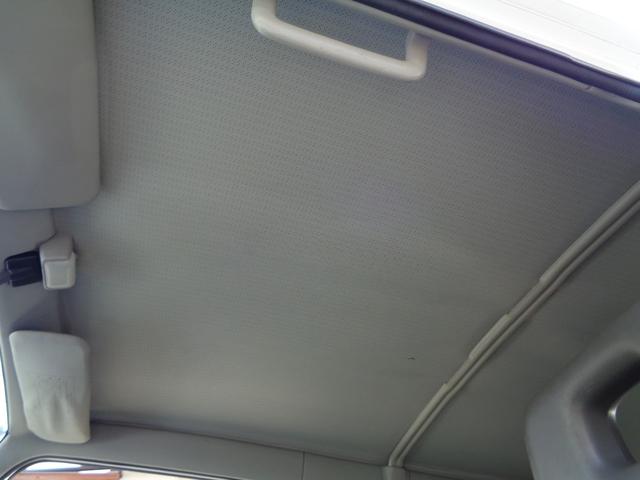 ジムニー ランドベンチャー　ＪＡ２２Ｗターボ　ＡＴ　リフトアップ　社外フロント＆サイド＆リアバンパー　背面タイヤレス　社外ハンドル　社外１６インチアルミ＆ヨコハマジオランダー　アンダーガード　外装同色塗装済　ＣＤ　ＵＳＢ（40枚目）