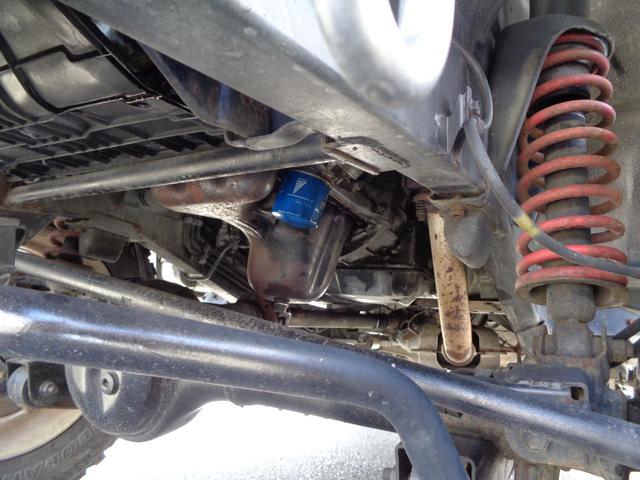 ジムニー ランドベンチャー　ＪＡ２２Ｗターボ　ＡＴ　リフトアップ　社外フロント＆サイド＆リアバンパー　背面タイヤレス　社外ハンドル　社外１６インチアルミ＆ヨコハマジオランダー　アンダーガード　外装同色塗装済　ＣＤ　ＵＳＢ（47枚目）