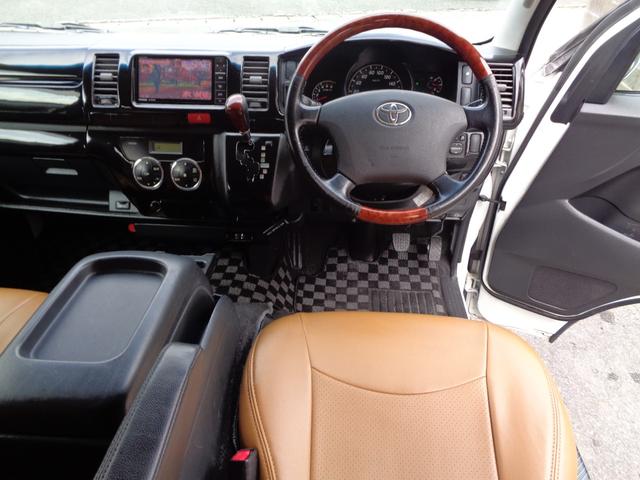 ハイエースバン ロングスーパーＧＬ　３０００ｃｃディーゼルターボ　キーレス　ＳＤナビ　フルセグ　ＤＶＤ再　Ｂｌｕｅｔｏｏｔｈ　Ｂカメラ　ＥＴＣ　ドラレコ前後付きＤインナーミラー　ベッドキット　外ショック　１７ＡＷ　ＨＩＤ　Ｔベル交換渡し（24枚目）