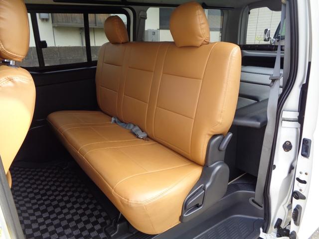 ハイエースバン ロングスーパーＧＬ　３０００ｃｃディーゼルターボ　キーレス　ＳＤナビ　フルセグ　ＤＶＤ再　Ｂｌｕｅｔｏｏｔｈ　Ｂカメラ　ＥＴＣ　ドラレコ前後付きＤインナーミラー　ベッドキット　外ショック　１７ＡＷ　ＨＩＤ　Ｔベル交換渡し（44枚目）