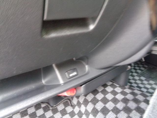 ハイエースバン ロングスーパーＧＬ　３０００ｃｃディーゼルターボ　キーレス　ＳＤナビ　フルセグ　ＤＶＤ再　Ｂｌｕｅｔｏｏｔｈ　Ｂカメラ　ＥＴＣ　ドラレコ前後付きＤインナーミラー　ベッドキット　外ショック　１７ＡＷ　ＨＩＤ　Ｔベル交換渡し（64枚目）