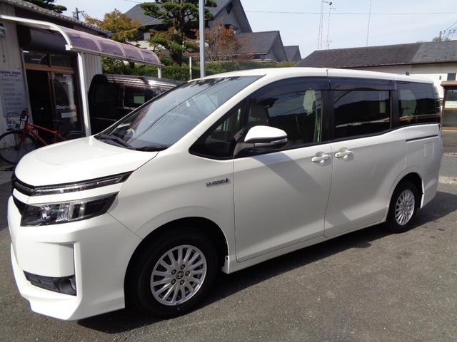 ヴォクシー ハイブリッドV 禁煙車 プッシュスタート スマートキー 後席モニター 両側電動ドア 純正9型ナビ フルセグTV DVD再 Bluetooth Bカメラ ETC 純正シートカバー LEDヘッドランプ 前席シートヒーター(4枚目)