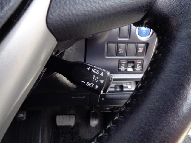 ヴォクシー ハイブリッドV 禁煙車 プッシュスタート スマートキー 後席モニター 両側電動ドア 純正9型ナビ フルセグTV DVD再 Bluetooth Bカメラ ETC 純正シートカバー LEDヘッドランプ 前席シートヒーター(30枚目)