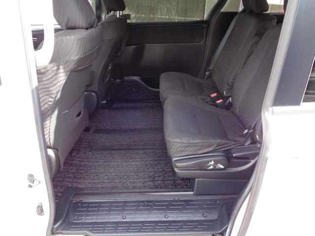 ヴォクシー ハイブリッドV 禁煙車 プッシュスタート スマートキー 後席モニター 両側電動ドア 純正9型ナビ フルセグTV DVD再 Bluetooth Bカメラ ETC 純正シートカバー LEDヘッドランプ 前席シートヒーター(44枚目)