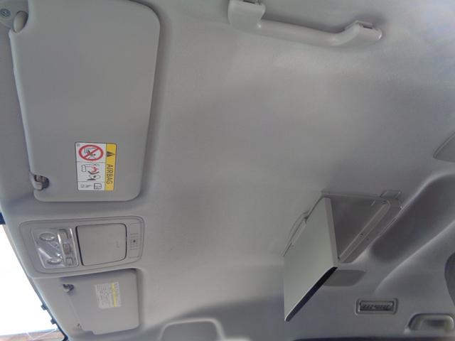 ヴォクシー ハイブリッドV 禁煙車 プッシュスタート スマートキー 後席モニター 両側電動ドア 純正9型ナビ フルセグTV DVD再 Bluetooth Bカメラ ETC 純正シートカバー LEDヘッドランプ 前席シートヒーター(53枚目)