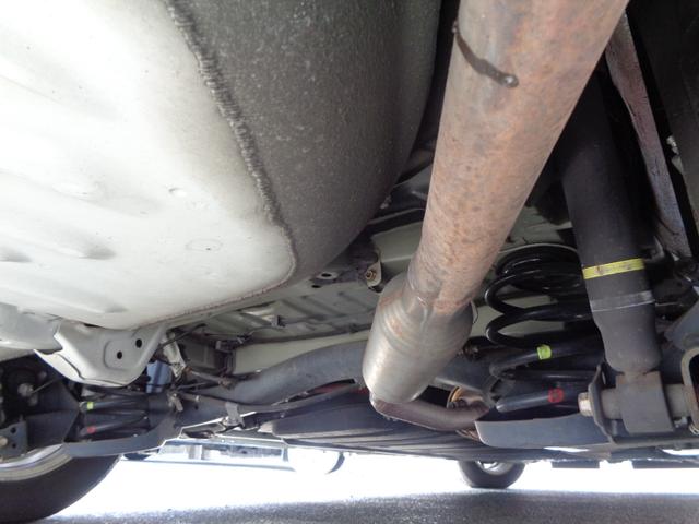 ヴォクシー ハイブリッドV 禁煙車 プッシュスタート スマートキー 後席モニター 両側電動ドア 純正9型ナビ フルセグTV DVD再 Bluetooth Bカメラ ETC 純正シートカバー LEDヘッドランプ 前席シートヒーター(60枚目)