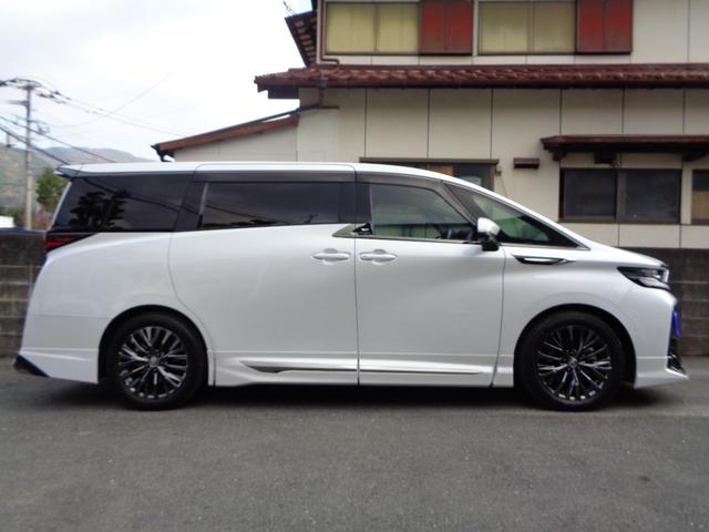 ヴェルファイアハイブリッド Z プレミア 禁煙 モデリスタエアロ 13.2型有機EL後席モニター 左右独立ムーンルーフ Dインナーミラー HUD トヨタチームメイト アドバンスパーク 全方位カメラ 14型モニター 19インチAW 前後ドラレコ(8枚目)