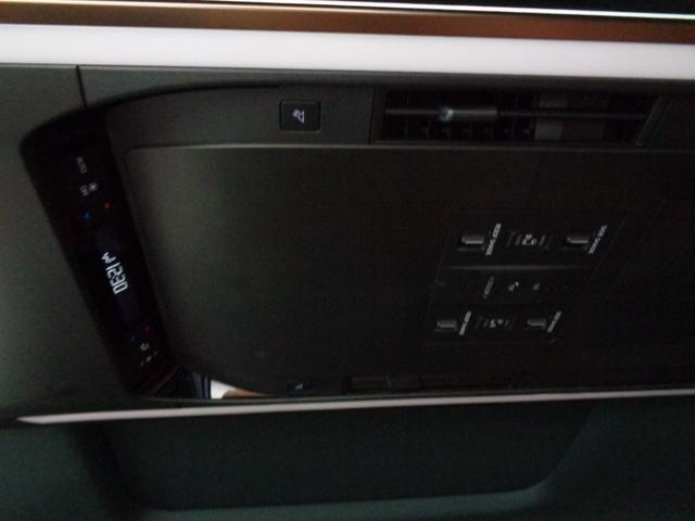 ヴェルファイアハイブリッド Z プレミア 禁煙 モデリスタエアロ 13.2型有機EL後席モニター 左右独立ムーンルーフ Dインナーミラー HUD トヨタチームメイト アドバンスパーク 全方位カメラ 14型モニター 19インチAW 前後ドラレコ(49枚目)