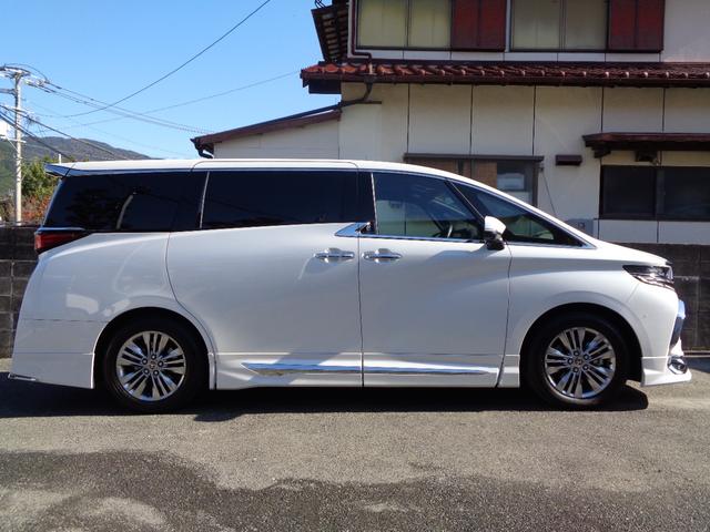 アルファードハイブリッド Ｚ　禁煙１オーナー　モデリスタエアロ　１３．２型後席モニター　左右独立ムーンルーフ　ユニバーサルステップ　Ｄインナーミラー　ＨＵＤ　トヨタチームメイト　アドバンスパーク　全方位カメラ　１４型コネクトナビ（8枚目）