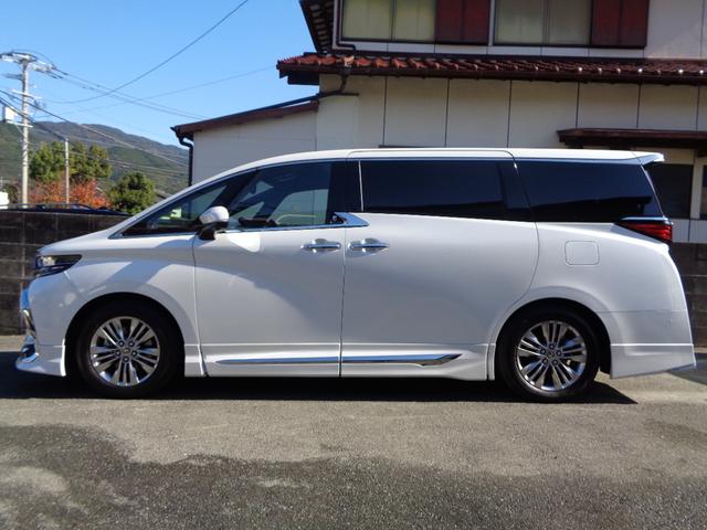 アルファードハイブリッド Ｚ　禁煙１オーナー　モデリスタエアロ　１３．２型後席モニター　左右独立ムーンルーフ　ユニバーサルステップ　Ｄインナーミラー　ＨＵＤ　トヨタチームメイト　アドバンスパーク　全方位カメラ　１４型コネクトナビ（10枚目）