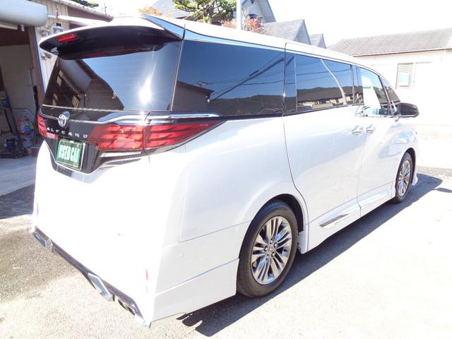 アルファードハイブリッド Ｚ　禁煙１オーナー　モデリスタエアロ　１３．２型後席モニター　左右独立ムーンルーフ　ユニバーサルステップ　Ｄインナーミラー　ＨＵＤ　トヨタチームメイト　アドバンスパーク　全方位カメラ　１４型コネクトナビ（16枚目）