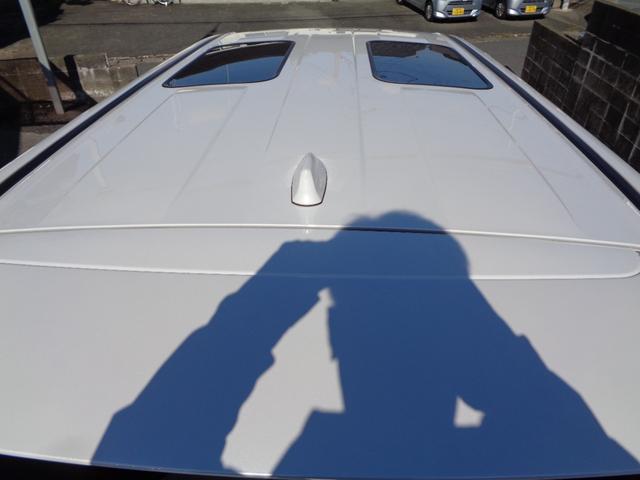 アルファードハイブリッド Ｚ　禁煙１オーナー　モデリスタエアロ　１３．２型後席モニター　左右独立ムーンルーフ　ユニバーサルステップ　Ｄインナーミラー　ＨＵＤ　トヨタチームメイト　アドバンスパーク　全方位カメラ　１４型コネクトナビ（19枚目）