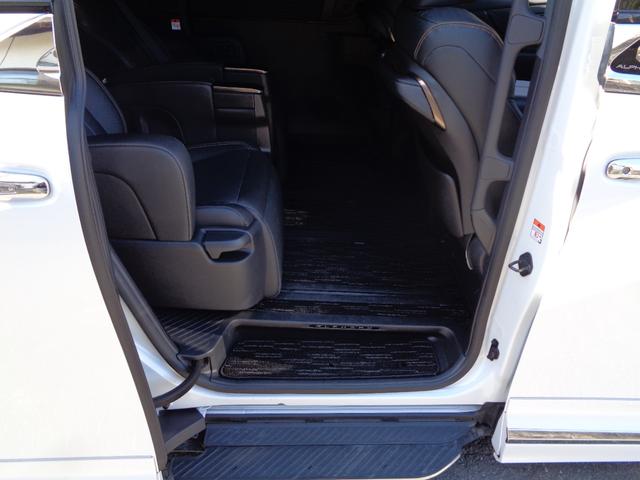 アルファードハイブリッド Ｚ　禁煙１オーナー　モデリスタエアロ　１３．２型後席モニター　左右独立ムーンルーフ　ユニバーサルステップ　Ｄインナーミラー　ＨＵＤ　トヨタチームメイト　アドバンスパーク　全方位カメラ　１４型コネクトナビ（41枚目）