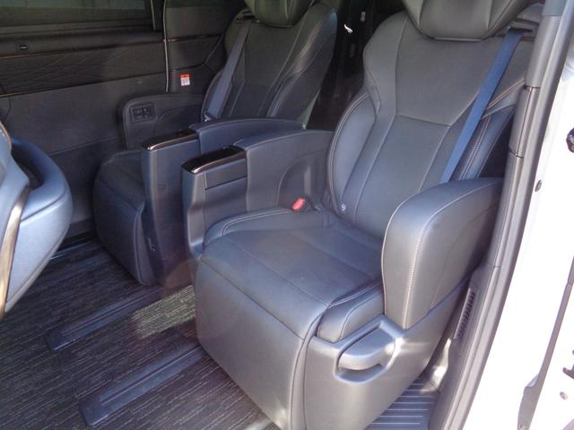 アルファードハイブリッド Ｚ　禁煙１オーナー　モデリスタエアロ　１３．２型後席モニター　左右独立ムーンルーフ　ユニバーサルステップ　Ｄインナーミラー　ＨＵＤ　トヨタチームメイト　アドバンスパーク　全方位カメラ　１４型コネクトナビ（44枚目）