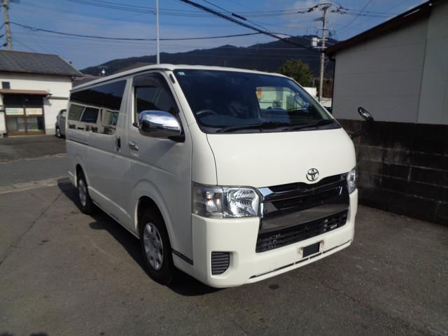 ハイエースバン ロングDX GLパッケージ 1年保証 禁煙車 6人乗 キーレス SDナビ フルセグTV DVD再生 Bluetooth バックカメラ ETC ドラレコ前後 デジタルインナーミラー 窓ありサイドガラス フィルム施工 タイヤ4本新品(3枚目)