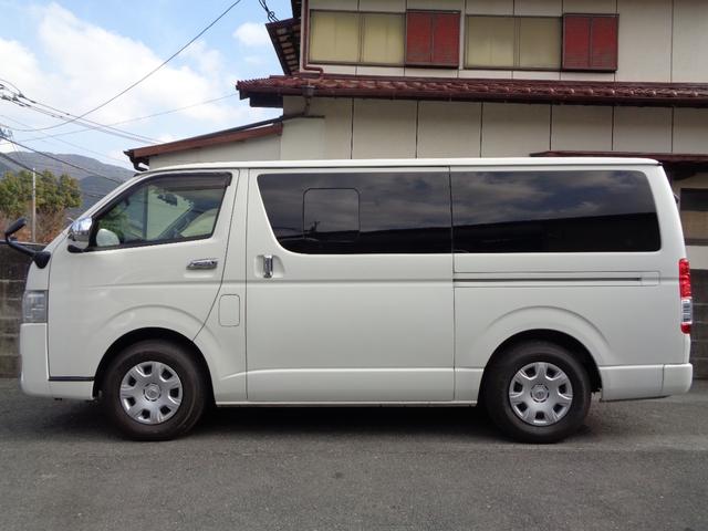 ハイエースバン ロングDX GLパッケージ 1年保証 禁煙車 6人乗 キーレス SDナビ フルセグTV DVD再生 Bluetooth バックカメラ ETC ドラレコ前後 デジタルインナーミラー 窓ありサイドガラス フィルム施工 タイヤ4本新品(10枚目)