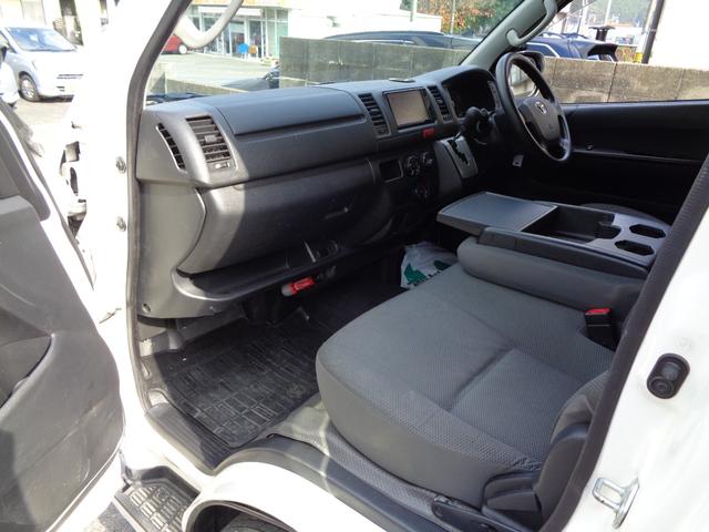 ハイエースバン ロングDX GLパッケージ 1年保証 禁煙車 6人乗 キーレス SDナビ フルセグTV DVD再生 Bluetooth バックカメラ ETC ドラレコ前後 デジタルインナーミラー 窓ありサイドガラス フィルム施工 タイヤ4本新品(37枚目)