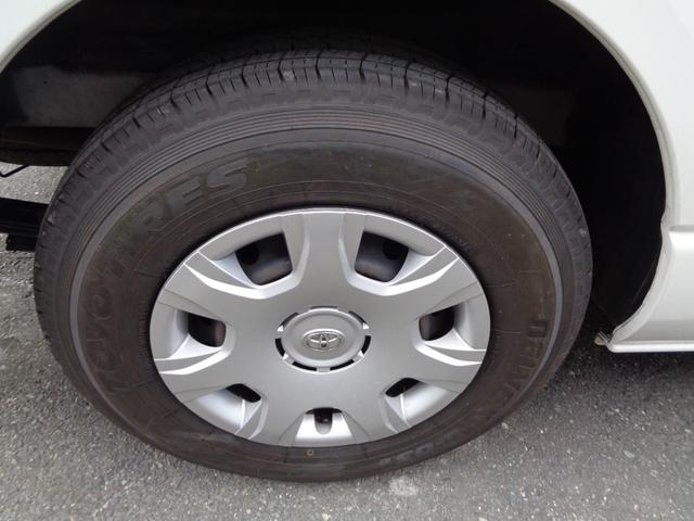 ハイエースバン ロングDX GLパッケージ 1年保証 禁煙車 6人乗 キーレス SDナビ フルセグTV DVD再生 Bluetooth バックカメラ ETC ドラレコ前後 デジタルインナーミラー 窓ありサイドガラス フィルム施工 タイヤ4本新品(52枚目)