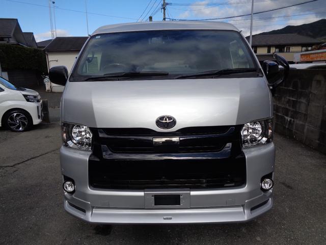 ハイエースバン ロングワイドスーパＧＬマルチロルトランスポタタイプＩ　禁煙１オーナー　両側電動ドア　プッシュスタート＆スマートキー　ＳＤナビフルセグ　ＤＶＤ再　Ｂｌｕｅｔｏｏｔｈ　Ｂカメラ　ＥＴＣ　玄武ローダウン　１７ＡＷ　モデリスタＦスポイラー　デジタルインナーミラー（2枚目）