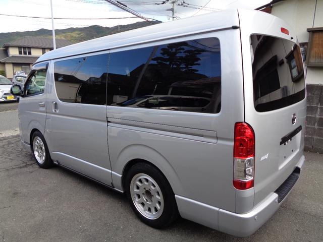 ハイエースバン ロングワイドスーパＧＬマルチロルトランスポタタイプＩ　禁煙１オーナー　両側電動ドア　プッシュスタート＆スマートキー　ＳＤナビフルセグ　ＤＶＤ再　Ｂｌｕｅｔｏｏｔｈ　Ｂカメラ　ＥＴＣ　玄武ローダウン　１７ＡＷ　モデリスタＦスポイラー　デジタルインナーミラー（16枚目）