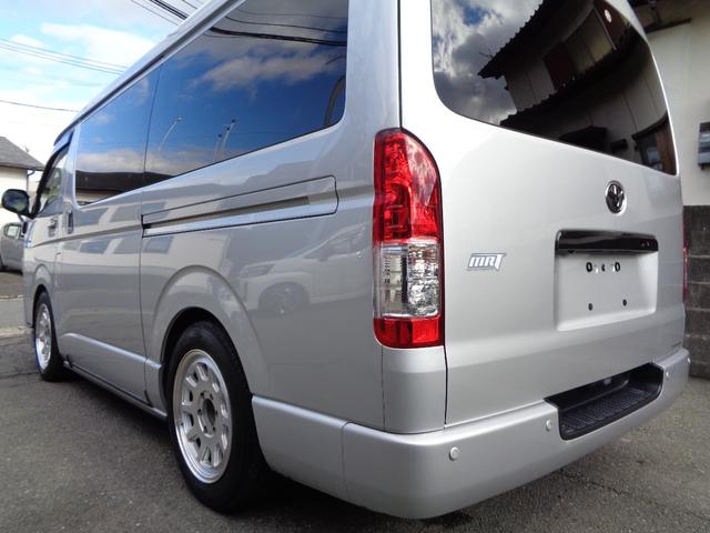 ハイエースバン ロングワイドスーパＧＬマルチロルトランスポタタイプＩ　禁煙１オーナー　両側電動ドア　プッシュスタート＆スマートキー　ＳＤナビフルセグ　ＤＶＤ再　Ｂｌｕｅｔｏｏｔｈ　Ｂカメラ　ＥＴＣ　玄武ローダウン　１７ＡＷ　モデリスタＦスポイラー　デジタルインナーミラー（18枚目）