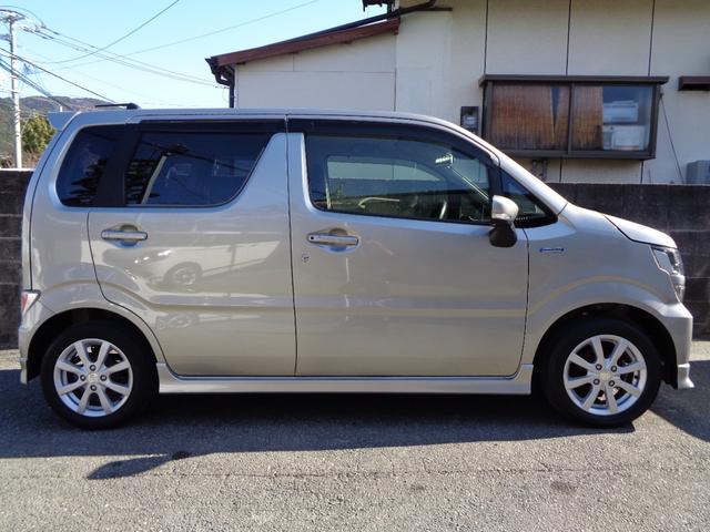 �����X�̍ۂ͕K�����O�ɂ��d�b�����肢�������܂��B�ۊǏꏊ������Ă���A�d����A�o�^�A�[�Ԃł��X�ɂ��Ȃ����Ƃ�����܂��̂ŁA�����X���Ă��������Ă����Ԃ����ē��ł��Ȃ����Ƃ��������܂��B