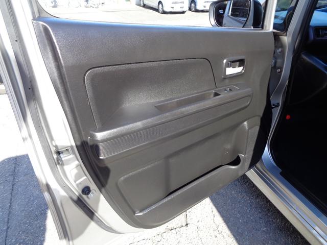 �����Ўԗ��̕ۏؓ��e�ɕt���܂��ẮA�`�R�����ȓ����`�R�O�O�O�j���ȓ��̕ۏ؂ƂȂ��Ă���܂�����蒷���ۏ؂�����]�̂��q�l�ɂ͗L���ɂĒ����ۏ؃v�����i�`�R�N�j�����p�Ӓv���Ă���܂��B�ڂ����̓X�^�b�t����