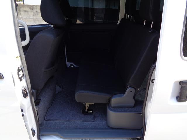 ハイゼットカーゴ クルーズターボリミテッド　１年保証　禁煙１オーナー　リア２分割シート　両側スライドドア　ＳＤナビ　フルセグＴＶ　ＤＶＤ再　Ｂｌｕｅｔｏｏｔｈ　バックカメラ　ＥＴＣ　サイドステップ＆リア廻り後期アトレーワゴン仕様　フィルム施工済（39枚目）