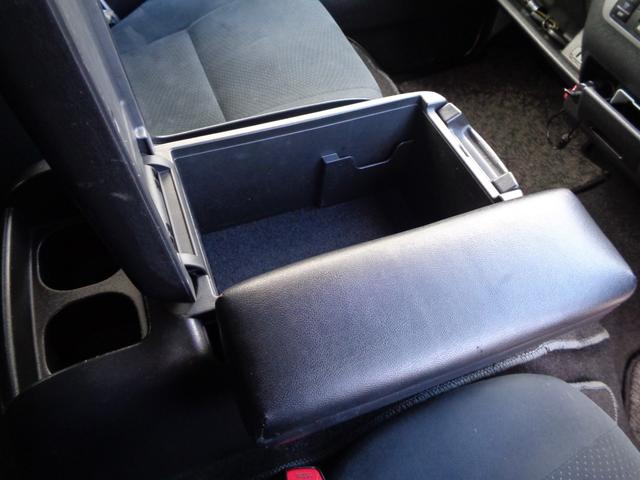 ハイエースバン ロングスーパーＧＬ　４型３０００ｃｃディーゼルターボ　プッシュスタート＆スマートキー２個　ＳＤナビ　フルセグ　ＤＶＤ再　Ｂｌｕｅｔｏｏｔｈ　Ｂカメラ　ＥＴＣ　純正ＬＥＤヘッド　モデＦスポ　Ｄインナーミラー　フィルム施工（35枚目）