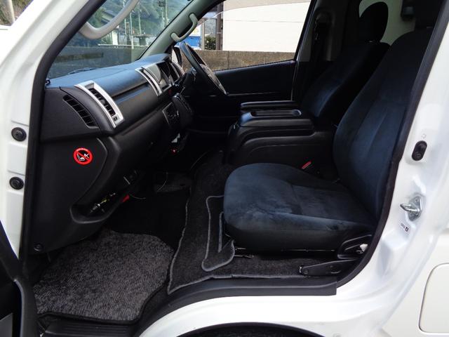 ハイエースバン ロングスーパーＧＬ　４型３０００ｃｃディーゼルターボ　プッシュスタート＆スマートキー２個　ＳＤナビ　フルセグ　ＤＶＤ再　Ｂｌｕｅｔｏｏｔｈ　Ｂカメラ　ＥＴＣ　純正ＬＥＤヘッド　モデＦスポ　Ｄインナーミラー　フィルム施工（37枚目）