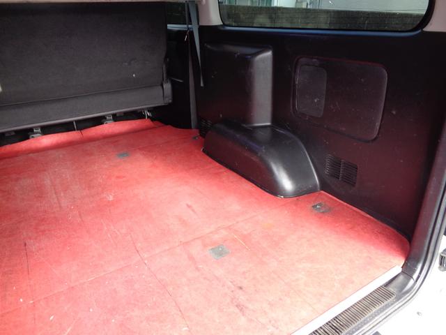 ハイエースバン ロングスーパーＧＬ　４型３０００ｃｃディーゼルターボ　プッシュスタート＆スマートキー２個　ＳＤナビ　フルセグ　ＤＶＤ再　Ｂｌｕｅｔｏｏｔｈ　Ｂカメラ　ＥＴＣ　純正ＬＥＤヘッド　モデＦスポ　Ｄインナーミラー　フィルム施工（47枚目）