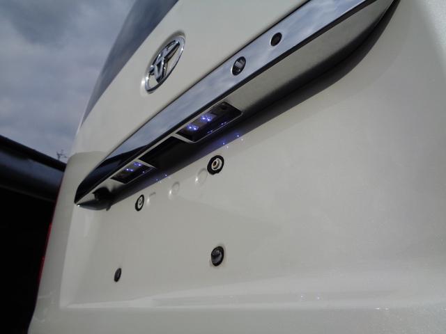 ハイエースバン ロングスーパーＧＬ　４型３０００ｃｃディーゼルターボ　プッシュスタート＆スマートキー２個　ＳＤナビ　フルセグ　ＤＶＤ再　Ｂｌｕｅｔｏｏｔｈ　Ｂカメラ　ＥＴＣ　純正ＬＥＤヘッド　モデＦスポ　Ｄインナーミラー　フィルム施工（62枚目）