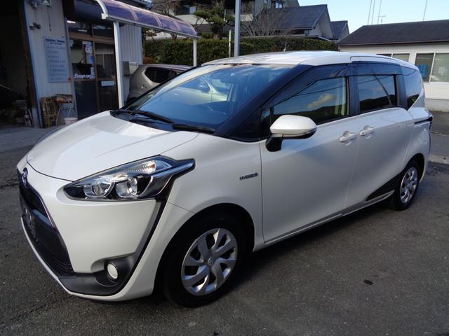 シエンタ ハイブリッドＧ　禁煙車　６人乗り　プッシュスタート　スマートキー　後席モニター　両側電動ドア　純正ナビ　フルセグＴＶ　ＤＶＤ再　Ｂｌｕｅｔｏｏｔｈ　Ｂカメラ　ＥＴＣ　社外ＬＥＤヘッド　前席シートヒーター（4枚目）