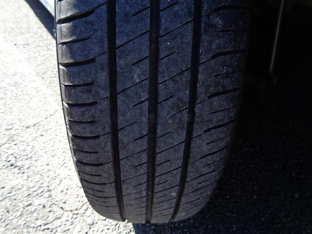 シエンタ ハイブリッドＧ　禁煙車　６人乗り　プッシュスタート　スマートキー　後席モニター　両側電動ドア　純正ナビ　フルセグＴＶ　ＤＶＤ再　Ｂｌｕｅｔｏｏｔｈ　Ｂカメラ　ＥＴＣ　社外ＬＥＤヘッド　前席シートヒーター（52枚目）