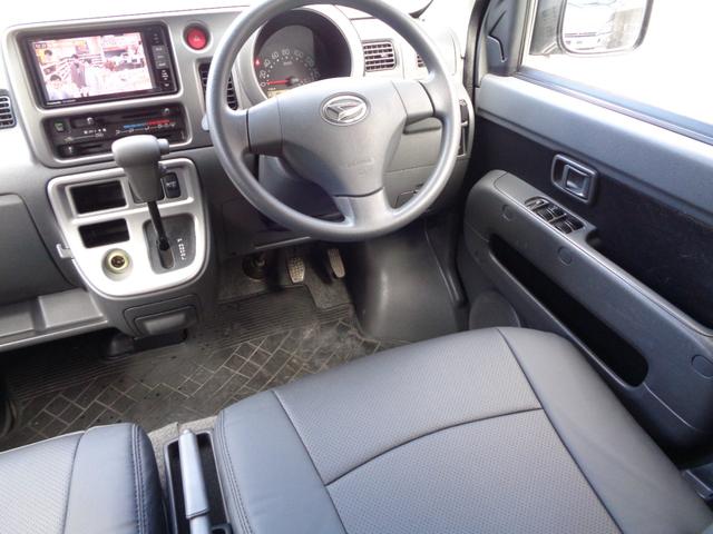 ハイゼットカーゴ クルーズターボリミテッド　１年保証　キーレス　オートマ　両側スライドドア　後席２分割シート　ＳＤナビ　フルセグＴＶ　ＤＶＤ再　Ｂｌｕｅｔｏｏｔｈ　Ｂカメラ　ＥＴＣ　クラッツィオ新品シートカバー　タイヤ４本＆バッテリー新品交換済（23枚目）