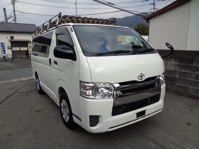 ハイエースバン ロングＤＸ　ＧＬパッケージ　５ドア３０００ｃｃディーゼルターボ禁煙１オーナー６人乗　純正ナビ　フルセグ　ＤＶＤ再　Ｂｌｕｅｔｏｏｔｈ　Ｂカメラ　ＥＴＣ　純ＬＥＤヘッド　電格ミラー　ルーフキャリア＆リアラダー　ガラスフィルム施工（3枚目）