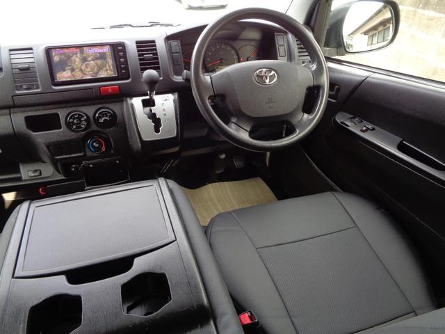 ハイエースバン ロングＤＸ　ＧＬパッケージ　５ドア３０００ｃｃディーゼルターボ禁煙１オーナー６人乗　純正ナビ　フルセグ　ＤＶＤ再　Ｂｌｕｅｔｏｏｔｈ　Ｂカメラ　ＥＴＣ　純ＬＥＤヘッド　電格ミラー　ルーフキャリア＆リアラダー　ガラスフィルム施工（23枚目）