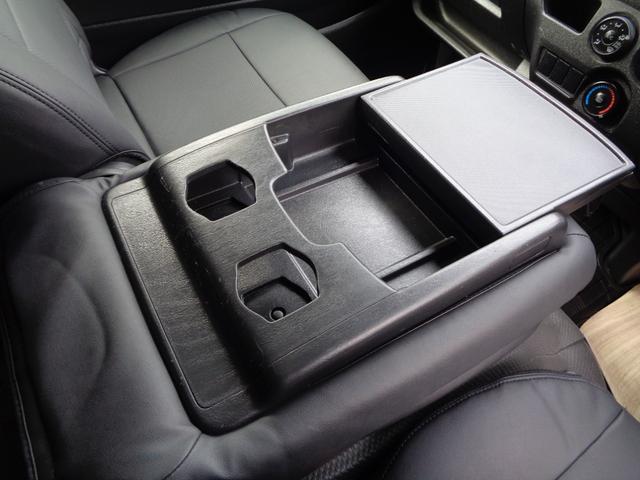 ハイエースバン ロングＤＸ　ＧＬパッケージ　５ドア３０００ｃｃディーゼルターボ禁煙１オーナー６人乗　純正ナビ　フルセグ　ＤＶＤ再　Ｂｌｕｅｔｏｏｔｈ　Ｂカメラ　ＥＴＣ　純ＬＥＤヘッド　電格ミラー　ルーフキャリア＆リアラダー　ガラスフィルム施工（34枚目）