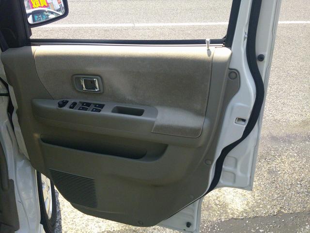 アトレーワゴン カスタムターボＲＳ　ＥＴＣ　ＨＩＤライト　フォグランプ　電動格納ミラー　キーレス　１３インチアルミホイール　オートエアコン　パワーステアリング　パワーウィンドウ　ＡＢＳ　ダブルエアバック　タイミングチェーン（20枚目）