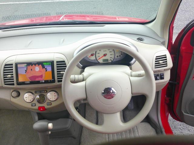 ビュート １２００　走行７０９００ｋｍ！　赤革シート　ＳＤナビ　フルセグＴＶ　ＣＤ／ＤＶＤ再生　Ｂｌｕｅｔｏｏｔｈ　オートライト　ライトレベライザー　電動格納ミラー　スマートキー　オートエアコン　ＰＳ　ＰＷ　ＡＢＳ（3枚目）